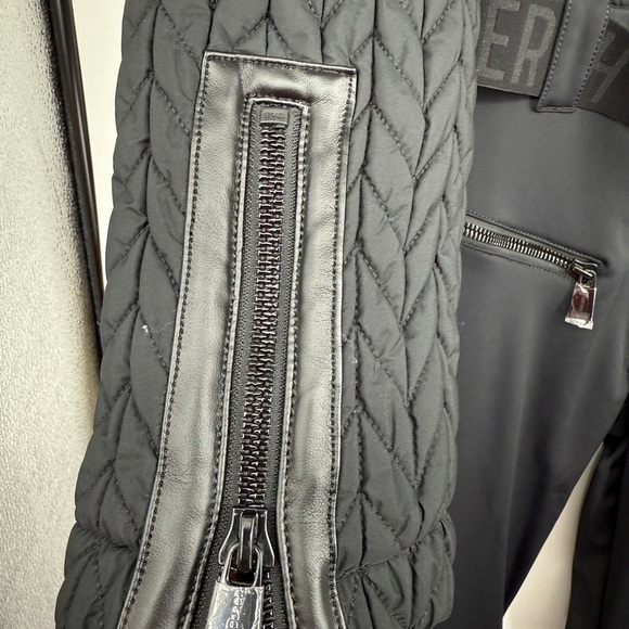 Goldbergh Vision Black Quilted Belted Ski Suit NWT Size 46 - Picture 14 of 14